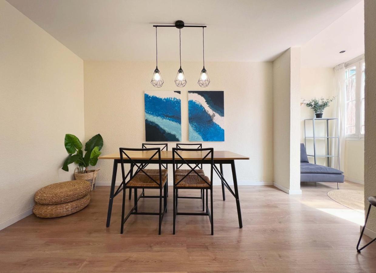 Stay U-Nique Apartments Rocafort Barcelona Ngoại thất bức ảnh